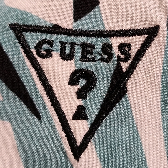 Guess Men's Small White & Tropical Green Button Down Shirt - Picture 10 of 12